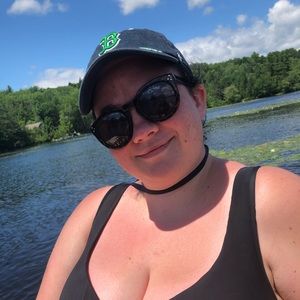 Meet your Posher, Marisa